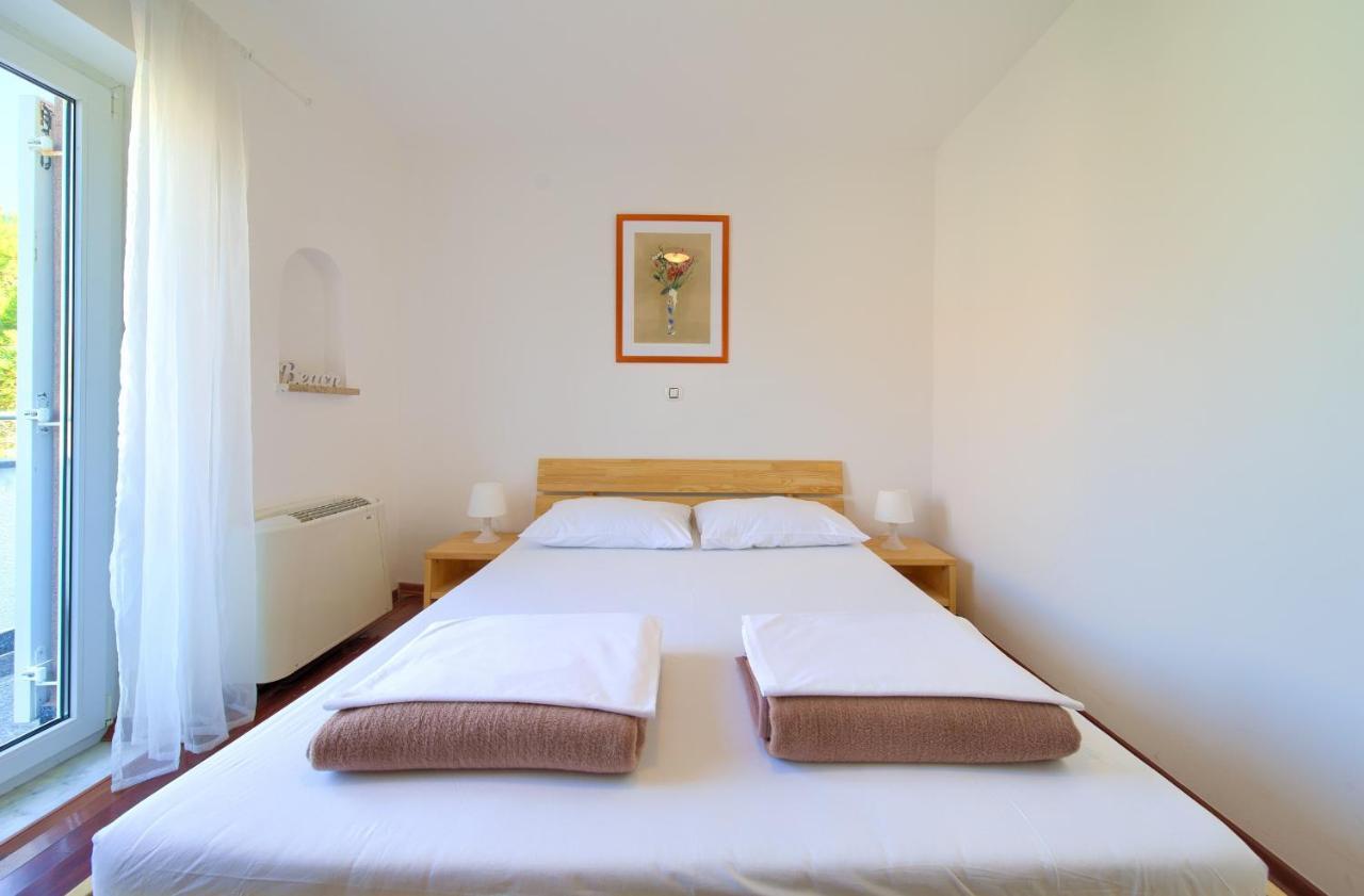Bed&Breakfast Lucija Bed & Breakfast Пунат Екстериор снимка