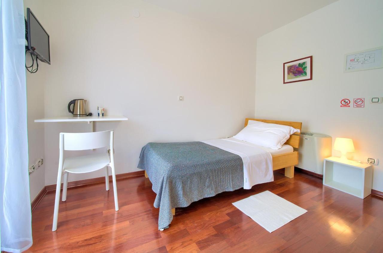Bed&Breakfast Lucija Bed & Breakfast Пунат Екстериор снимка