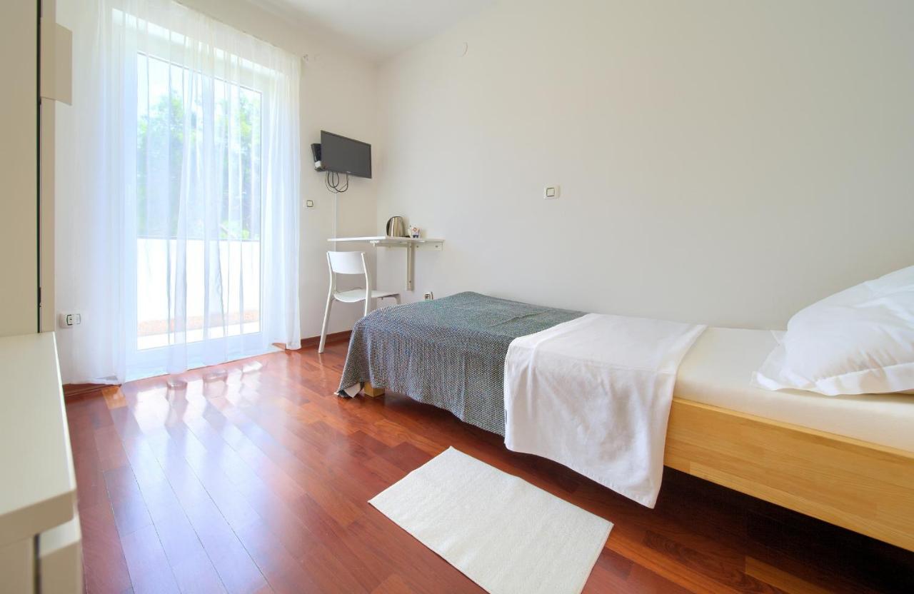 Bed&Breakfast Lucija Bed & Breakfast Пунат Екстериор снимка